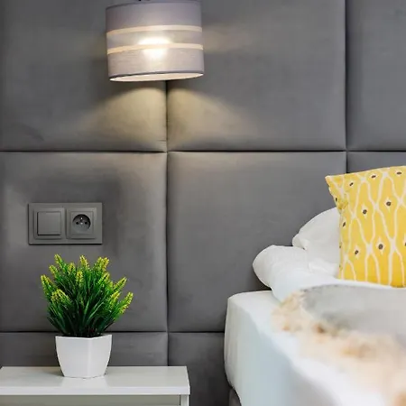 Apartment Prymasa Tysiaclecia Business Centre By Renters