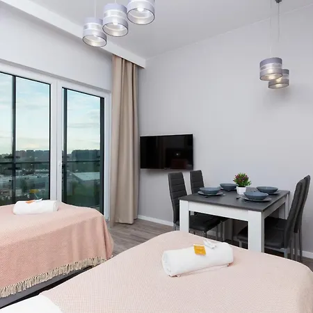 Apartmán Prymasa Tysiaclecia Business Centre By Renters *