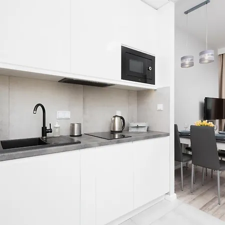 Apartment Prymasa Tysiaclecia Business Centre By Renters *