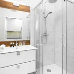 Apartmán Prymasa Tysiaclecia Business Centre By Renters *