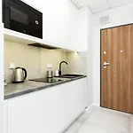 Apartmán Prymasa Tysiaclecia Business Centre By Renters *
